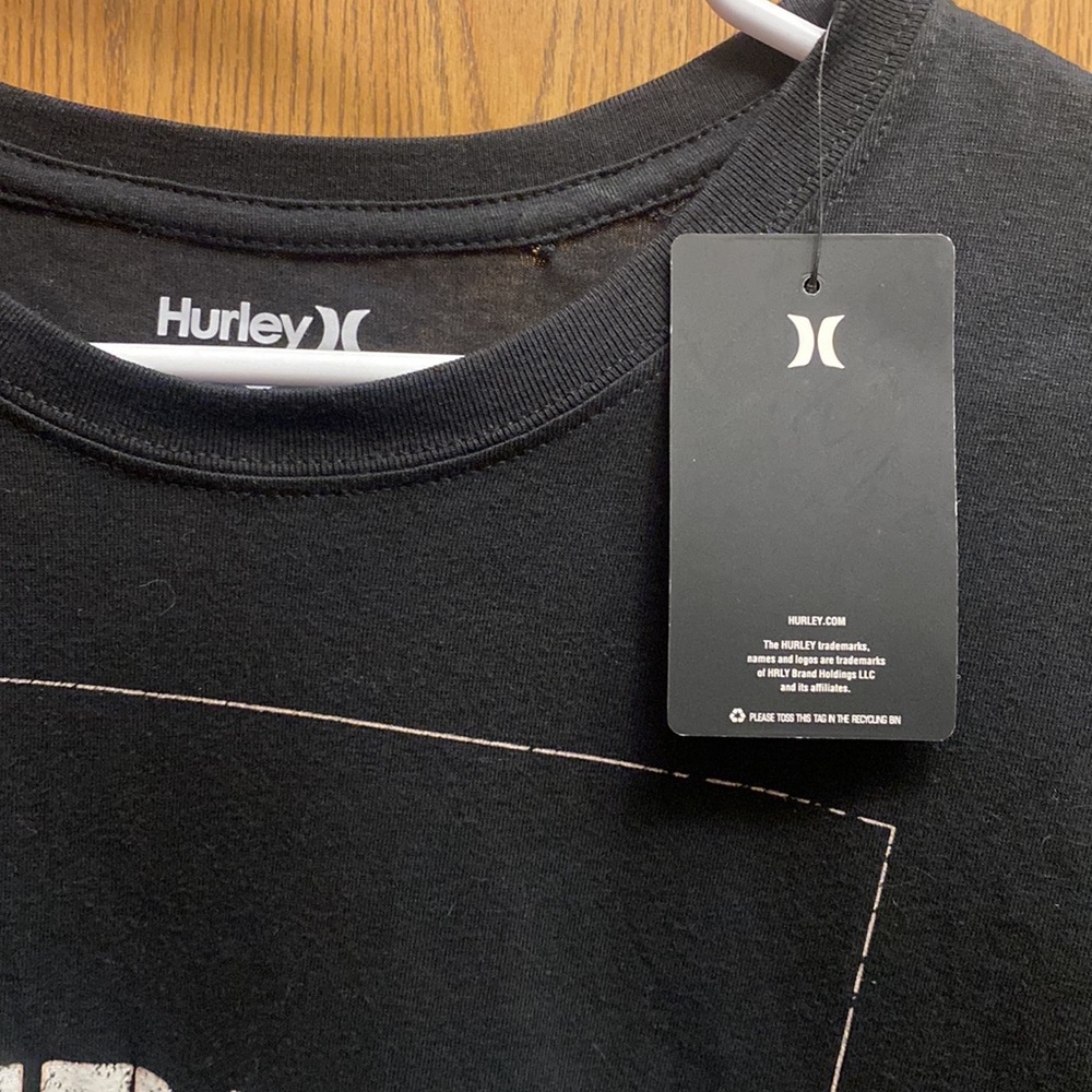 NWT Hurley Black Graphic T-Shirt - Picture 5 of 5